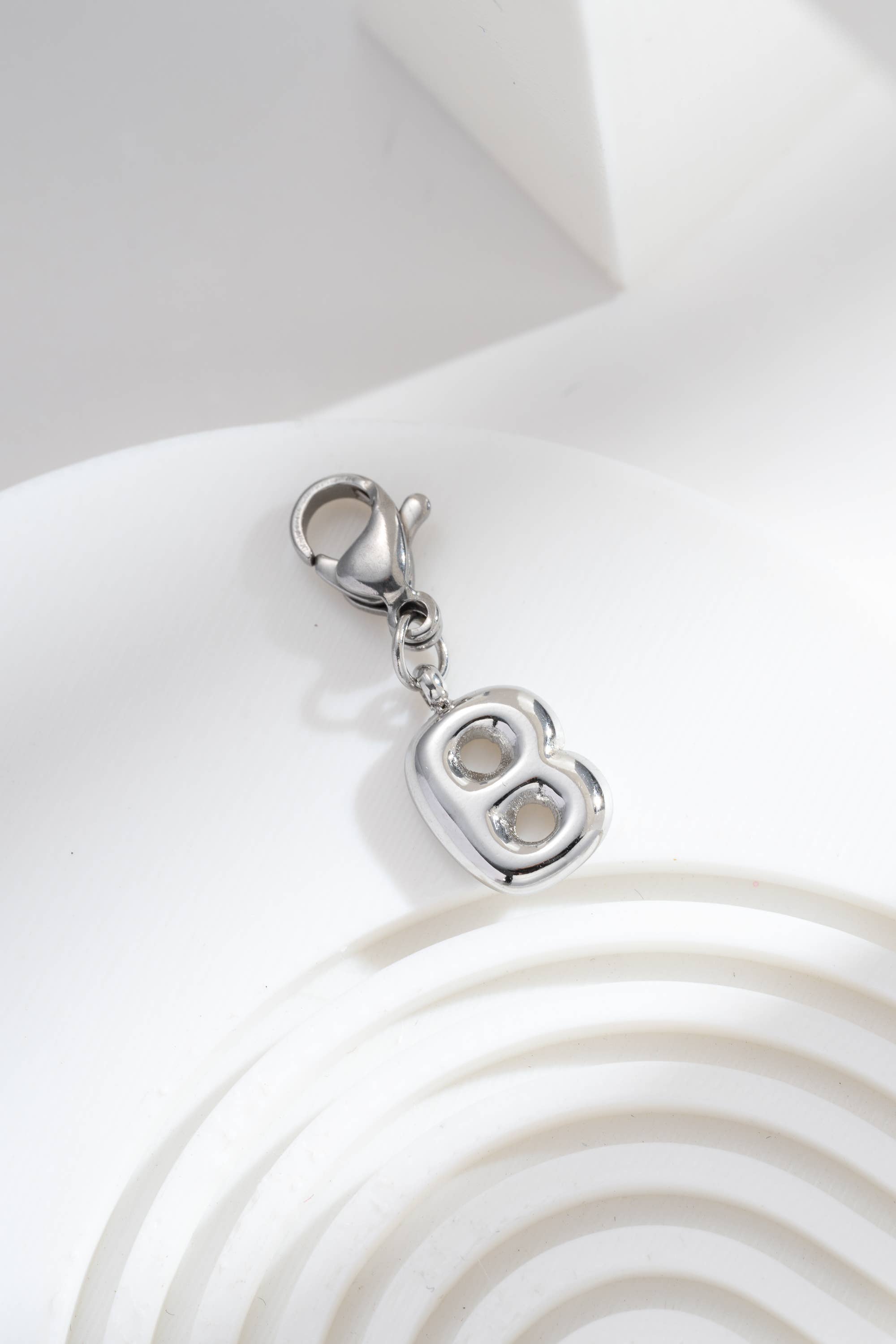 Pendentifs Charm Alphabet Acier Inoxydable argenté