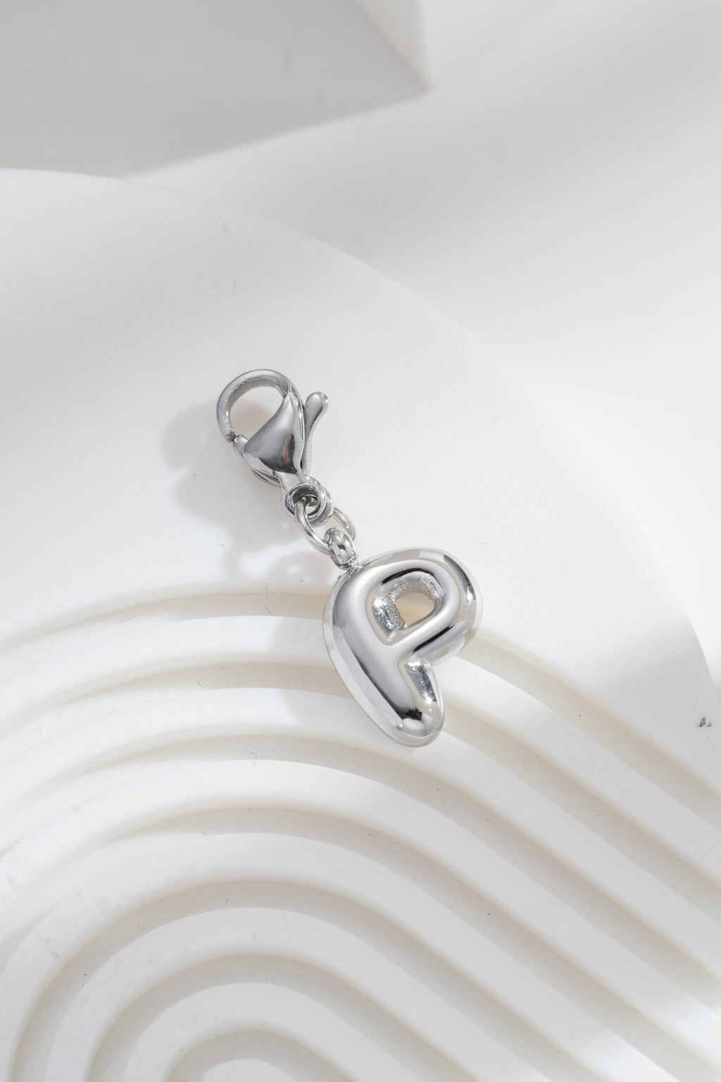 Pendentifs Charm Alphabet Acier Inoxydable argenté