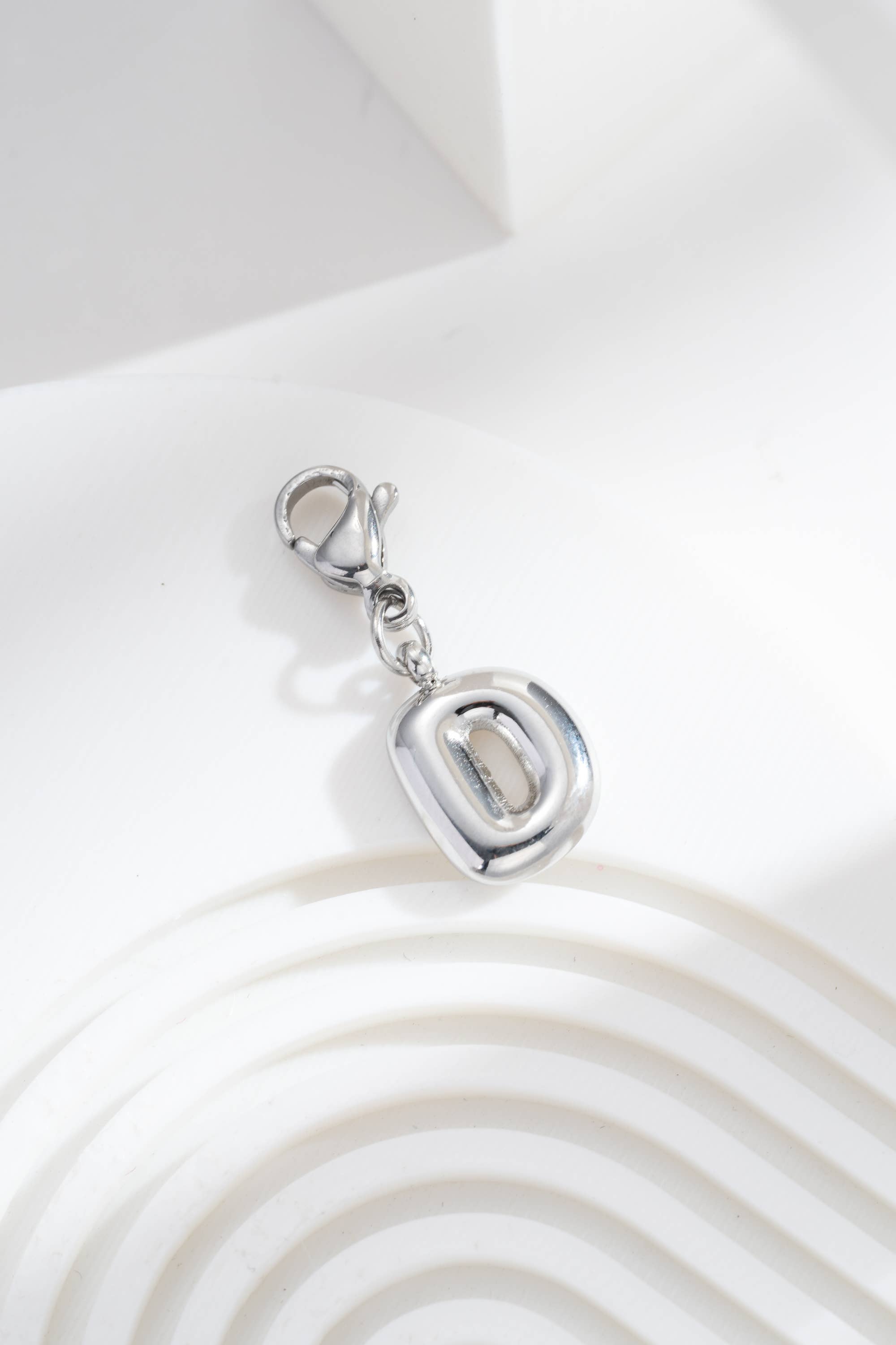 Pendentifs Charm Alphabet Acier Inoxydable argenté