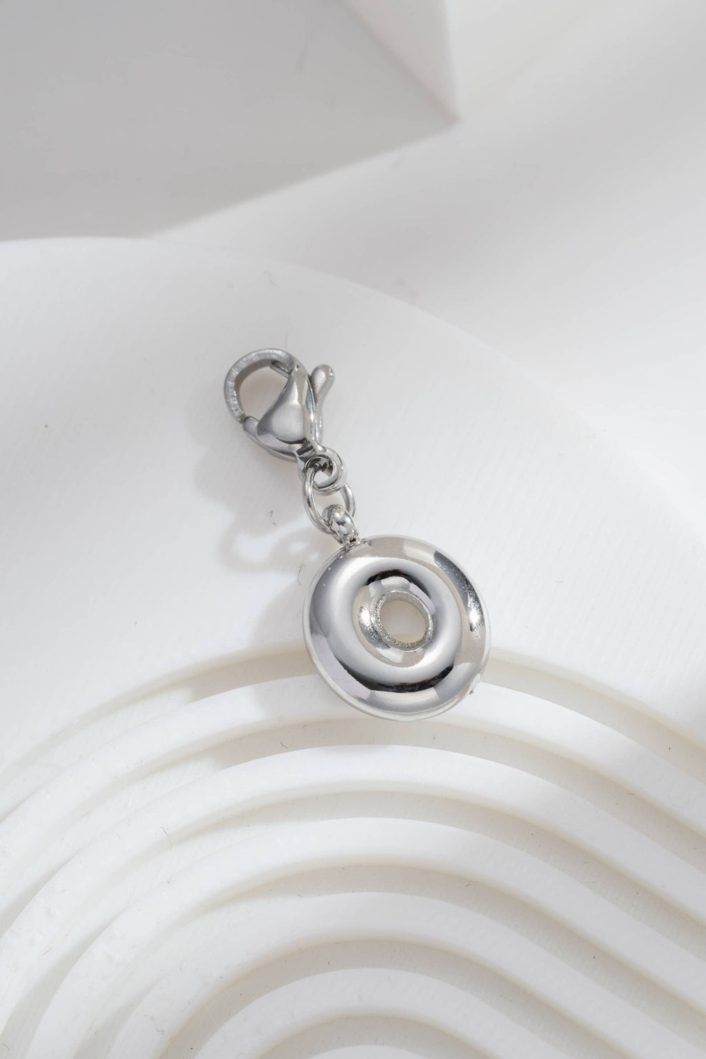 Pendentifs Charm Alphabet Acier Inoxydable argenté