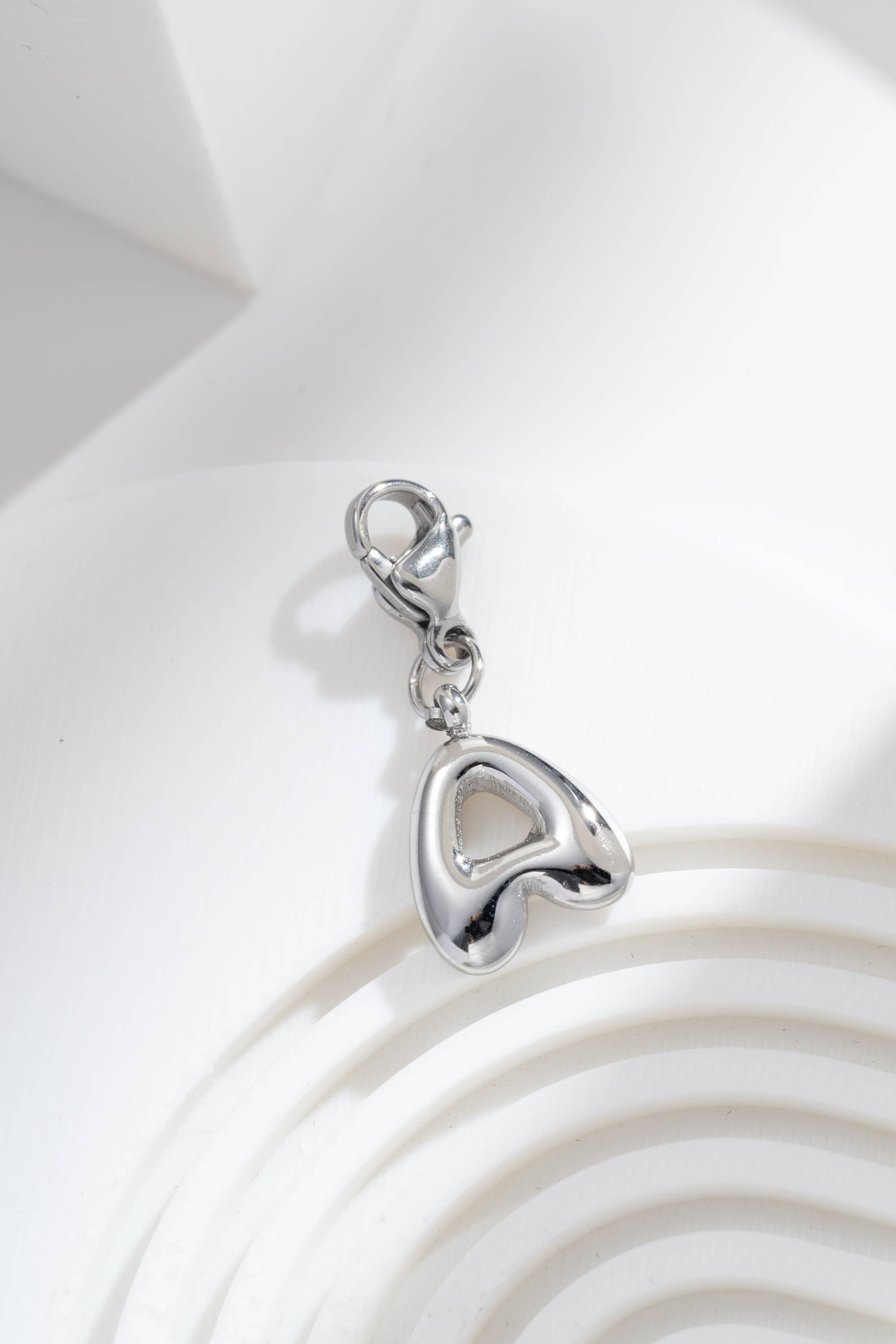 Pendentifs Charm Alphabet Acier Inoxydable argenté