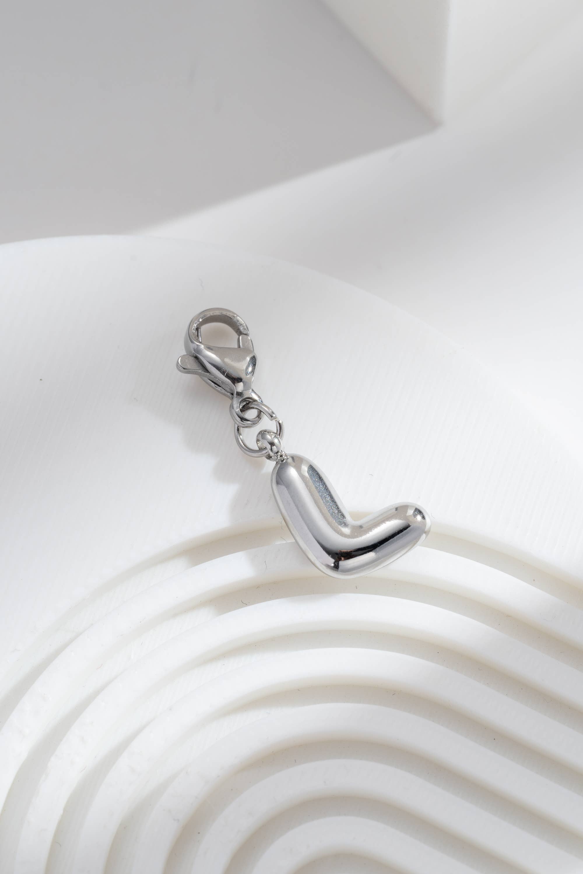 Pendentifs Charm Alphabet Acier Inoxydable argenté